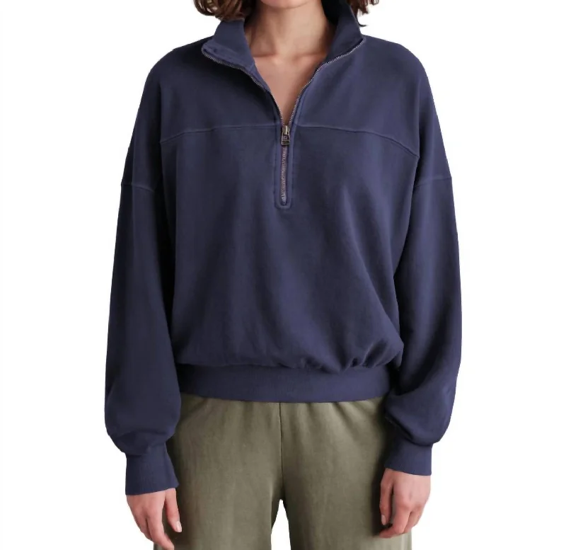 1/2 Zip Sweatshirt In Pigment Navy