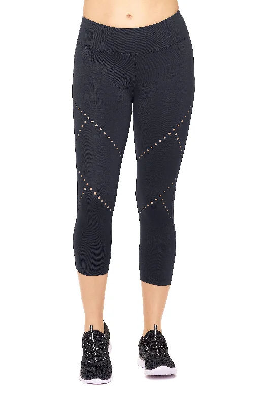 AQ1034 Mid-Rise Diamond Laser Cut Capri Leggings