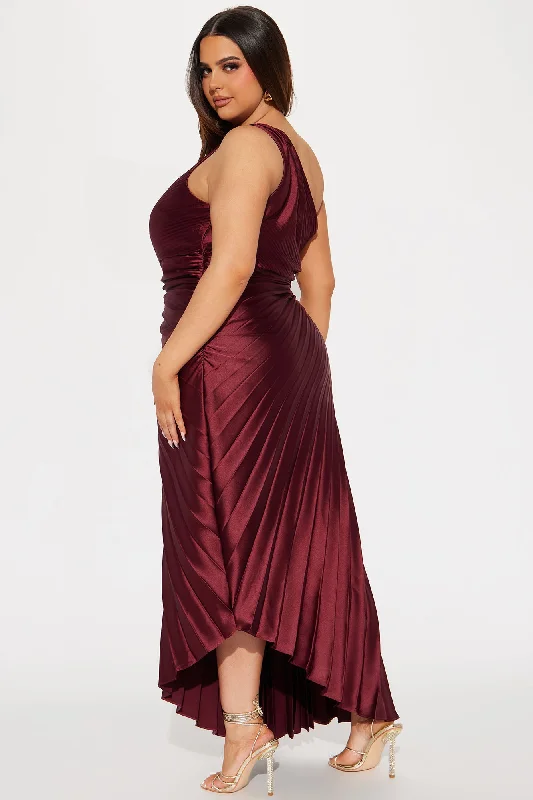 Belle Satin Maxi Dress - Wine