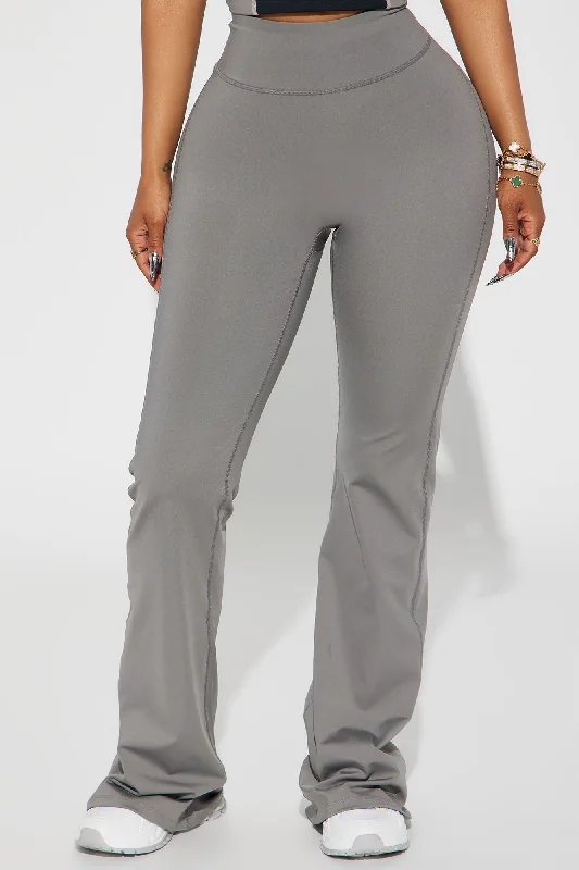 Claudia Elevate Active Yoga Pant - Charcoal