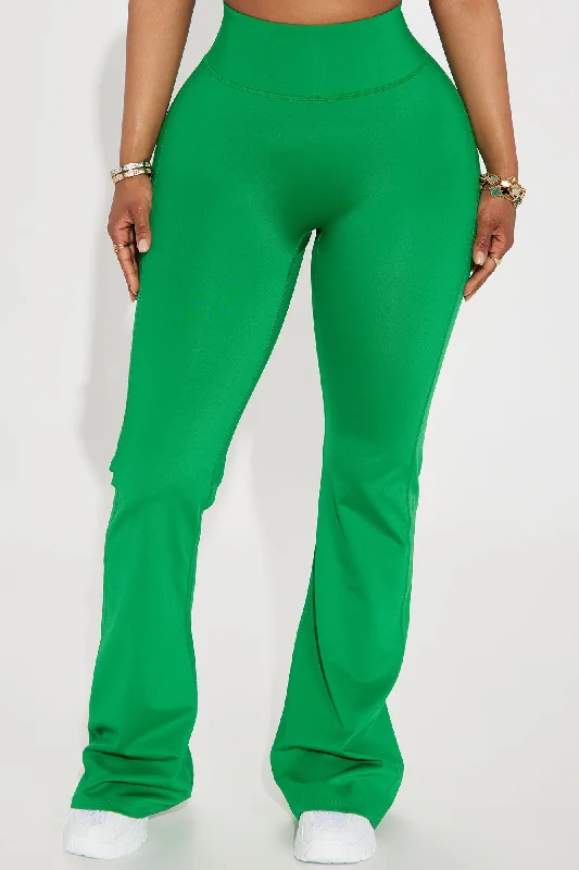 Claudia Elevate Active Yoga Pant - Kelly Green