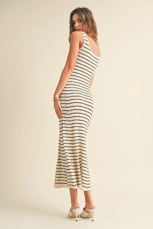 Cream Striped Pattern Sleeveless Knitted Long Dress