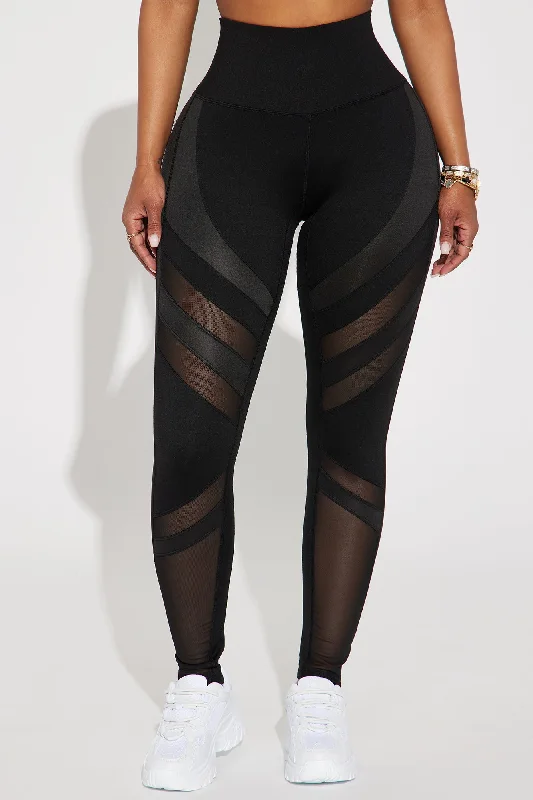 Crossing Over Active Legging - Black