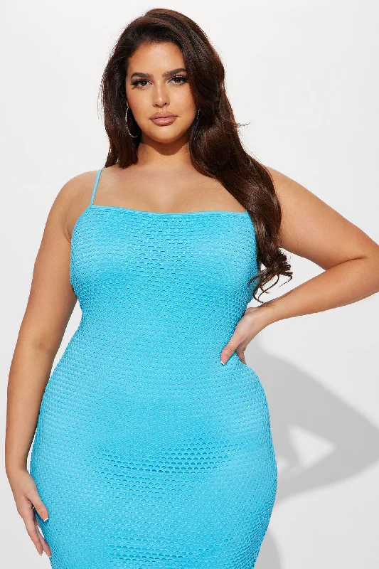 In A Daze Fishnet Maxi Dress - Aqua