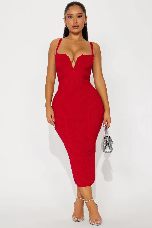 Misty Bandage Midi Dress - Red