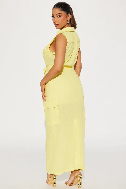 Professional Presence Linen Maxi Dress - Yellow