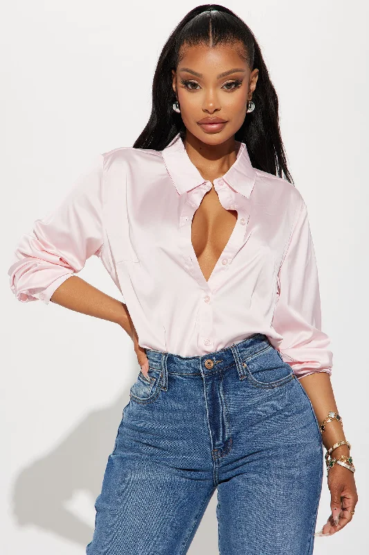 Smooth Talkin' Button Down Top - Pink