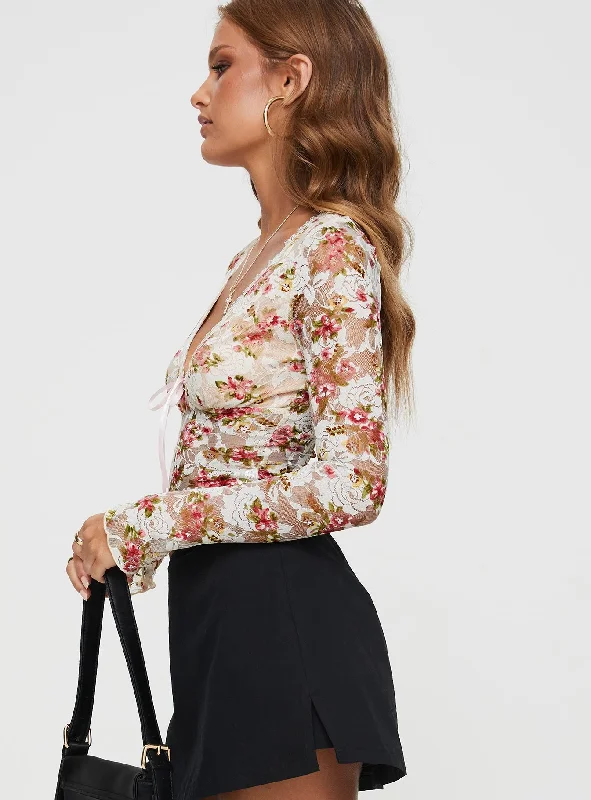 Amessa Long Sleeve Top Floral