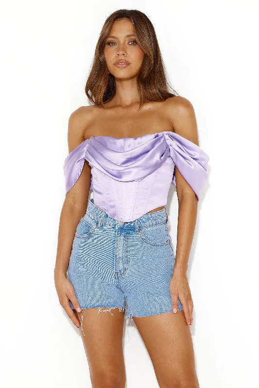 Queen Business Crop Top Lilac