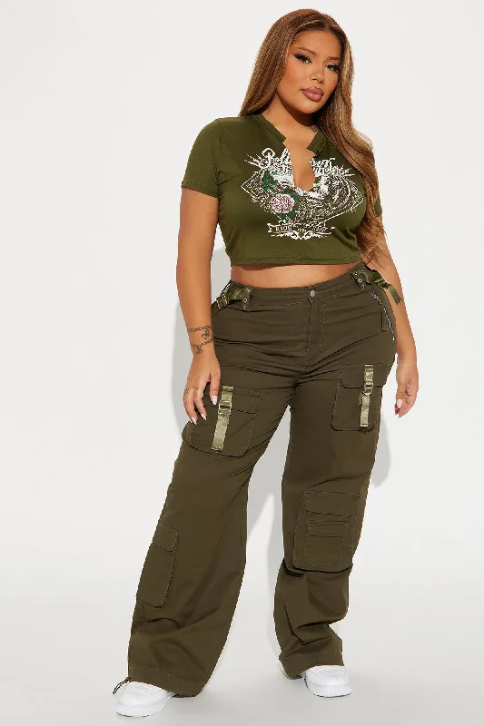 Rolling Thunder Graphic Top - Olive